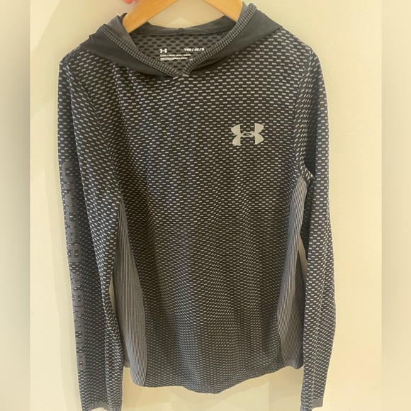 UnderArmour lightweight hoodie youth - Picture 1 of 4